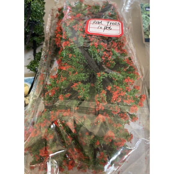 Life Like Train Scenery Trees White Birch, Maple, Evergreen, Red and more - Picture 3 of 16